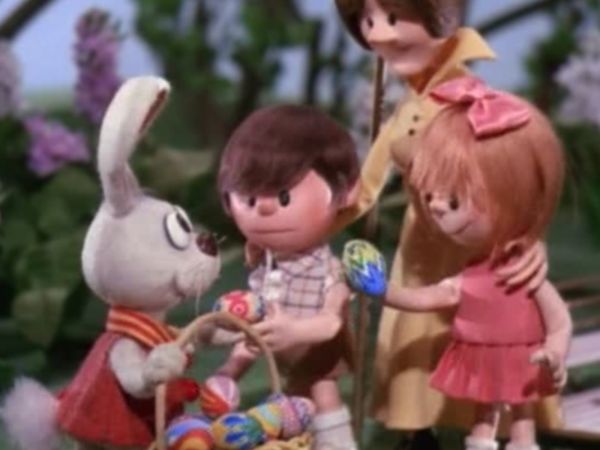 Here Comes Peter Cottontail (1971) - Jules Bass, Arthur Rankin, Jr